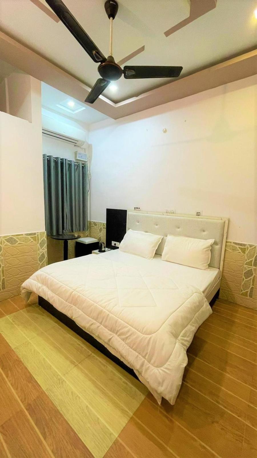 Lazy Staytion Pushkar Luaran gambar